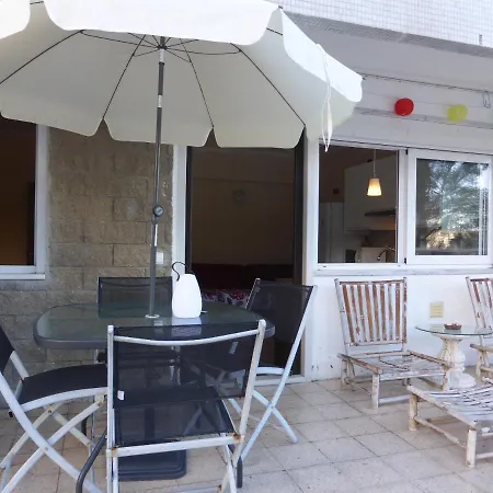 Апартаменти A View To The River Tejo By Sixtyfive Boutique Лісабон