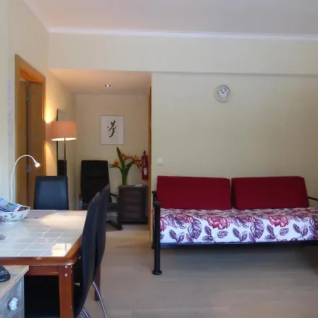 A View To The River Tejo By Sixtyfive Boutique * Лісабон